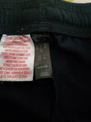 Chándal Adidas niño Talla 8-10 aprox.