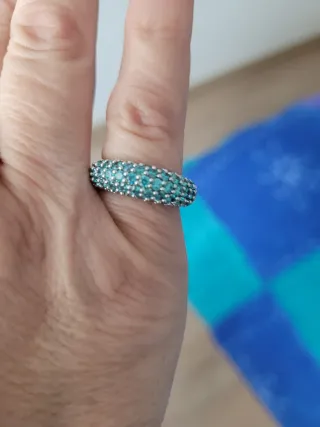 Anillo Swarovski con brillantes azules talla 52