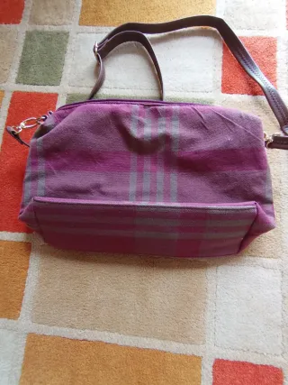 Bolso Parfois organizador granate