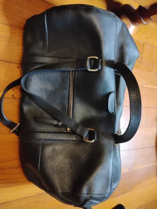 Bolso de piel negro sin usar