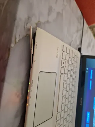 Portátil Sony VAIO 15,5” Funciona bien