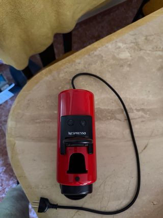 Macchina da caffè Nespresso De'Longhi Rossa