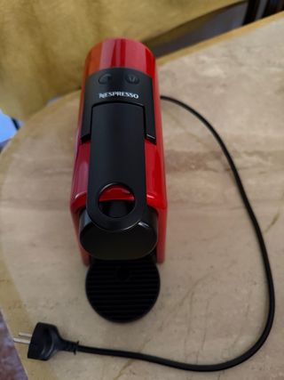 Macchina da caffè Nespresso De'Longhi Rossa