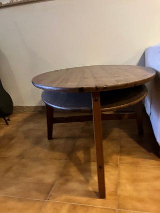 Mesa de centro de madera ovalada