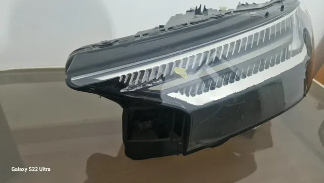 Faro Matrix Audi Q4 E Tron Izquierdo