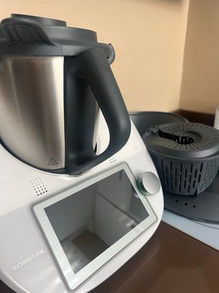 Thermomix TM6. Seminueva, prácticamente sin uso