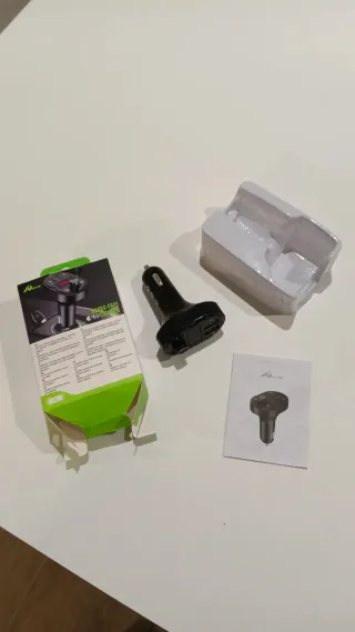 Transmisor FM Bluetooth coche