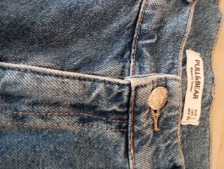 Falda vaquera Pull&Bear desgastada