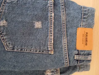 Falda vaquera Pull&Bear desgastada