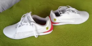 Zapatillas Puma Ferrari Blancas y Rojas
