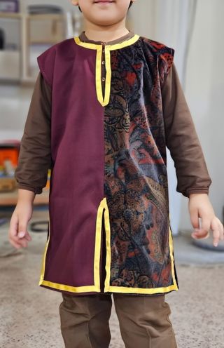 Costume carnevale Tunica,gilet cavaliere Medievale