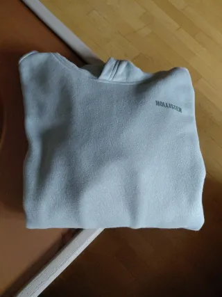 Sudadera Hollister morado claro