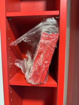 Estantería Billy Roja Ikea estrecha