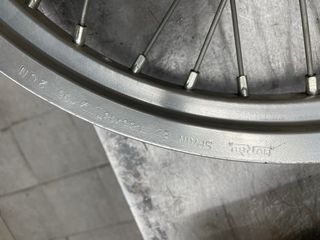 Llanta Trasera Beta MX-R