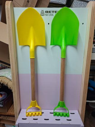 Palas de playa infantiles (amarilla y verde)