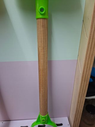 Palas de playa infantiles (amarilla y verde)