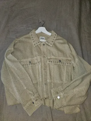 Cazadora Zara Beige