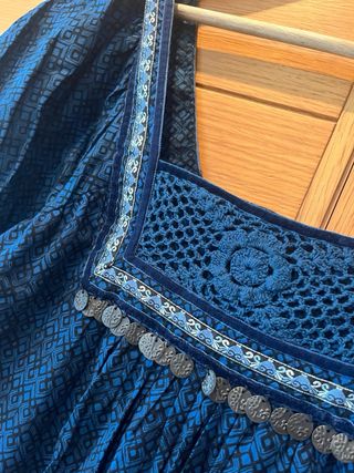 Vestido Zara azul con detalles