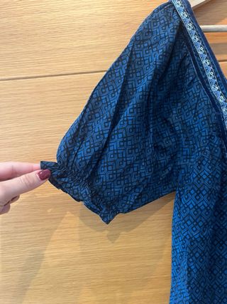 Vestido Zara azul con detalles