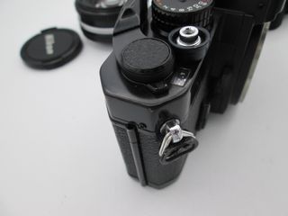 NIKON FE NERA IN OTTIME CONDIZIONI