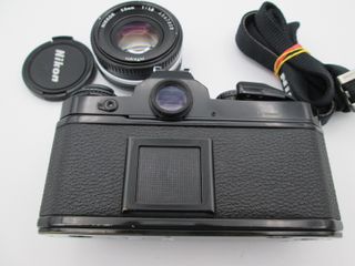 NIKON FE NERA IN OTTIME CONDIZIONI