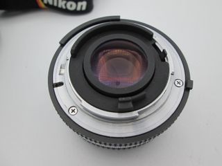 NIKON FE NERA IN OTTIME CONDIZIONI