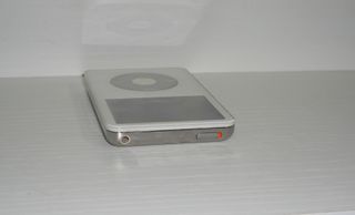 iPod Classic 5ta Gen 30GB Blanco