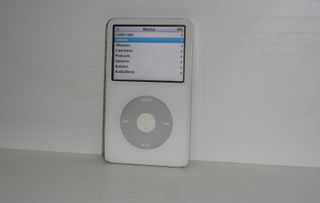 iPod Classic 5ta Gen 30GB Blanco