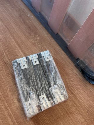 Somier nuevo con patas 135x190cm