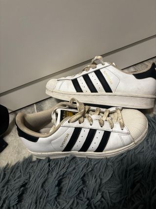 Zapatillas Adidas Superstar Blancas y Negras