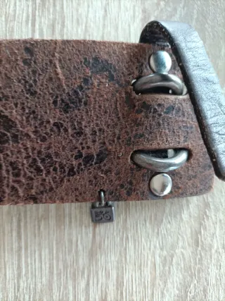 Pulsera cuero Uno de 50 marrón