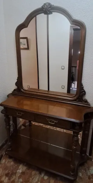 Puerta de madera maciza