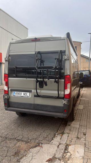 Peugeot Boxer Camper 2017 H2 • 138.000 km • Solar;