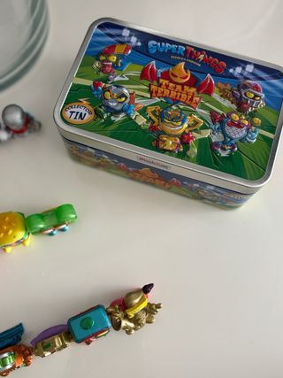 Colección 39 Superthings + Caja Metálica