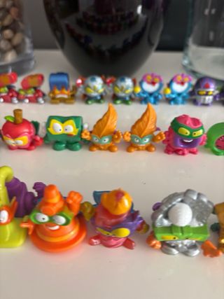 Colección 39 Superthings + Caja Metálica