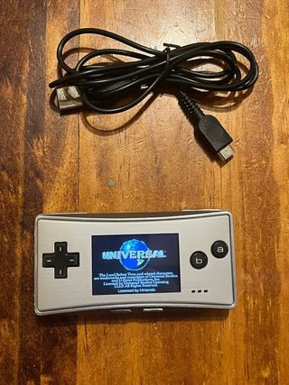 Nintendo Game Boy Micro Argento più gioco