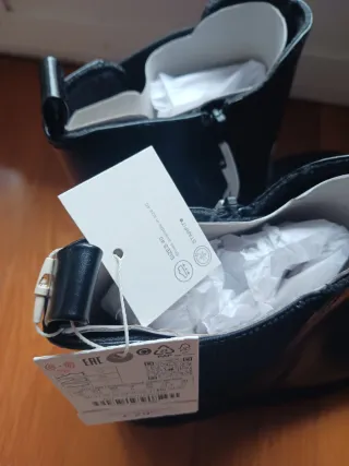 Botas Zara Negras Talla 38 Nuevas sin estrenar