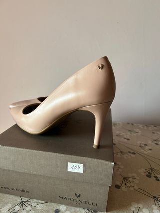 Zapatos de salón Martinelli color nude