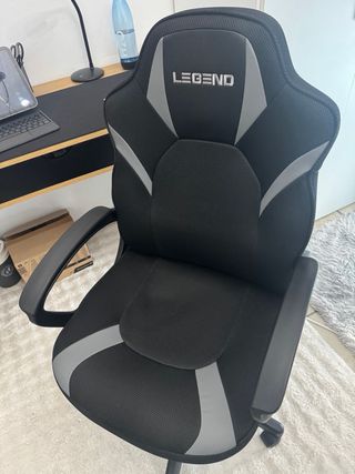 Escritorio madera y metal Precio no negociable