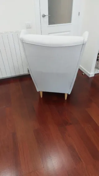 Poltrona grigio chiaro STRANDMON Ikea