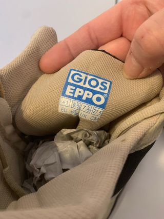 Botas Gioseppo Beige y Negro Talla 41