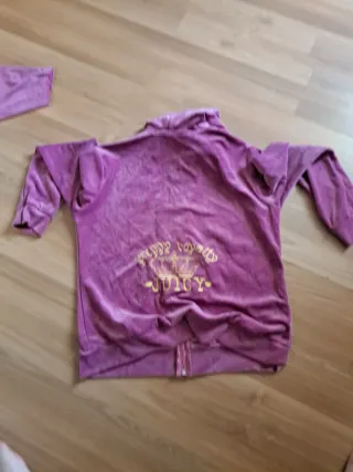 Chándal de mujer rosa