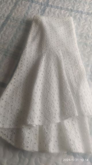 Falda blanca Fórmula Joven