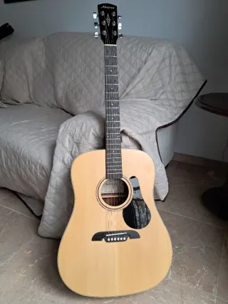 Guitarra Acústica