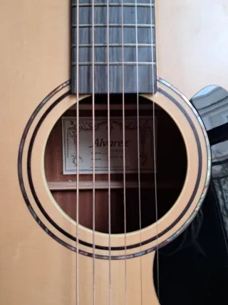 Guitarra Acústica