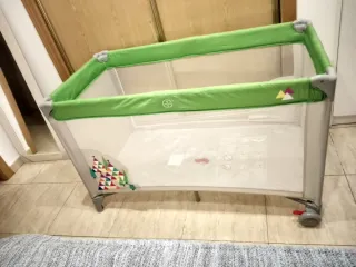 Cuna de viaje plegable