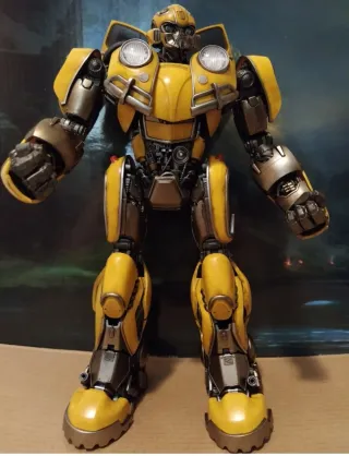 Figura Bumblebee threezero DLX 3A