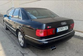 Audi S8