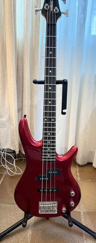 Bajo Ibanez Mikro