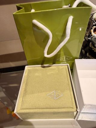 Pulsera y collar Van Cleef & Arpels oro blanco